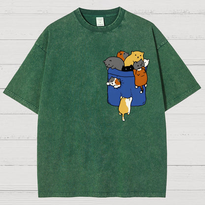 Pocket Cat Funny Vintage Distressed T-shirt
