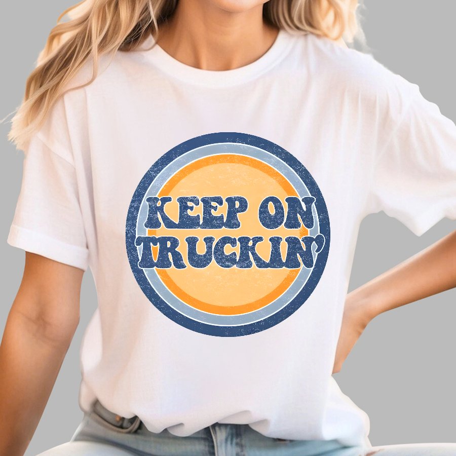 Keep on truckin! Geek T-Shirt