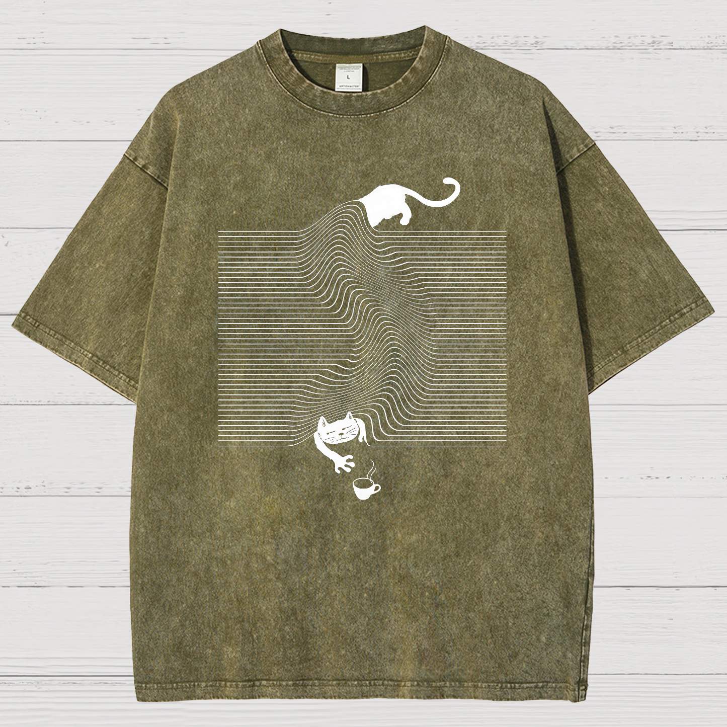 Funny Cat Vintage Distressed T-shirt