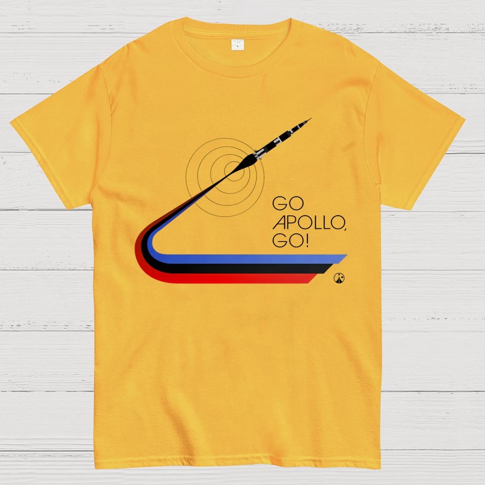 GO APOLLO, GO! We choose to go to the Moon... Geek T-Shirt