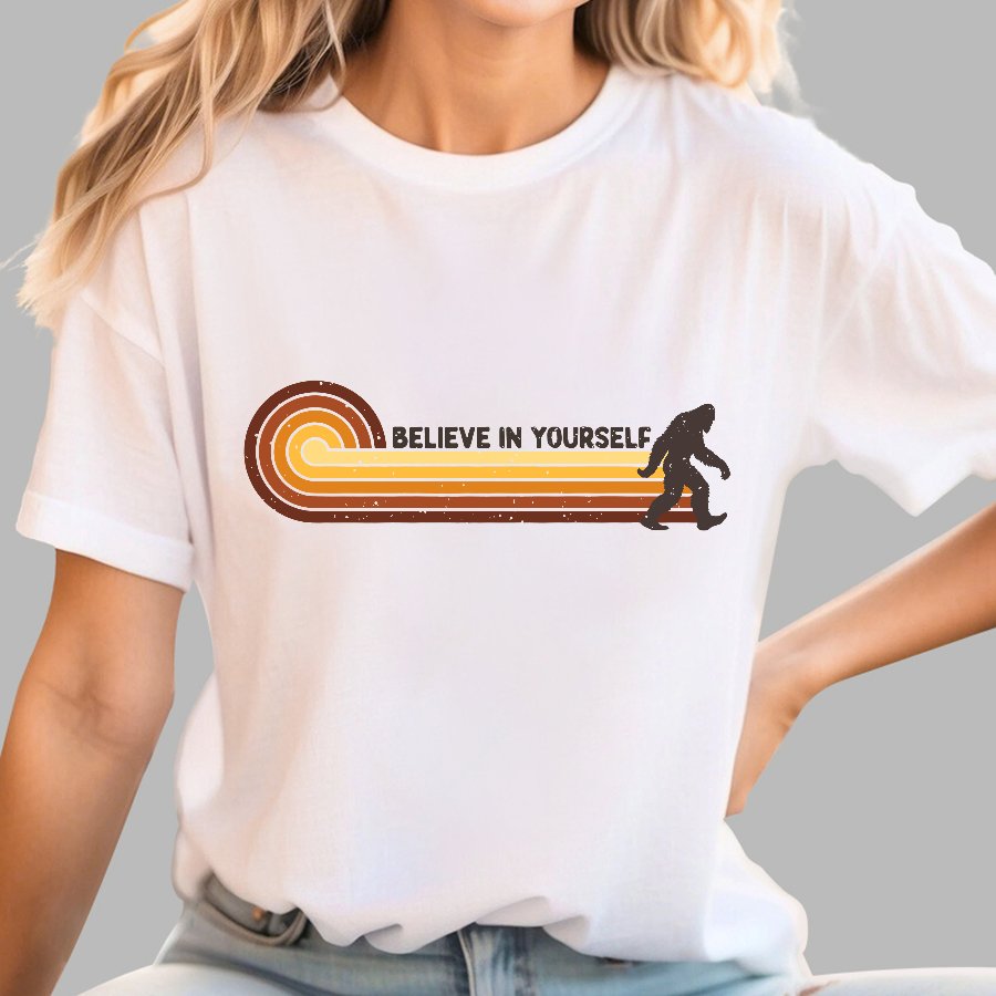 Vintage Creature Believe In Yourself Geek T-Shirt