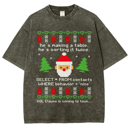 He's Making A Table Christmas Vintage Distressed T-shirt