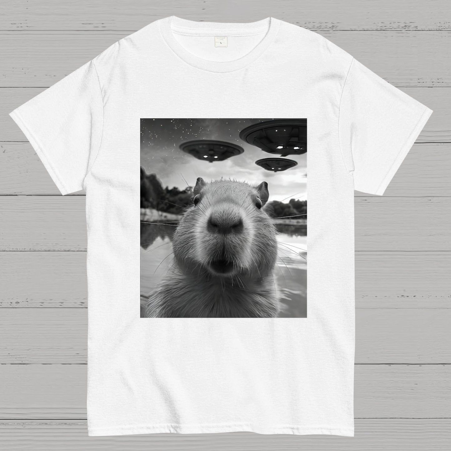 Capybara Selfie With UFOs Funny Geek T-Shirt