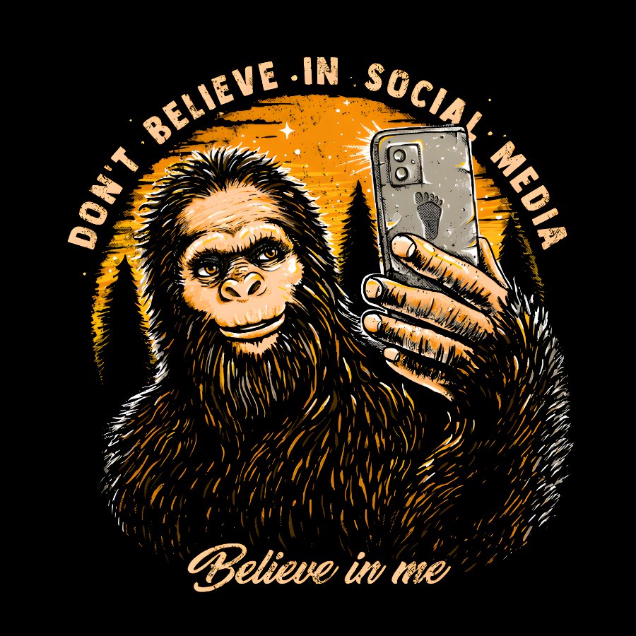 Don't Believe In Social Media Believe In Me Geek T-Shirt
