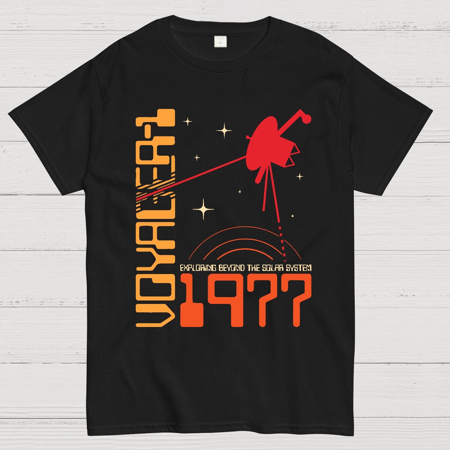 Voyager 1 - Universe explorer Geek T-Shirt