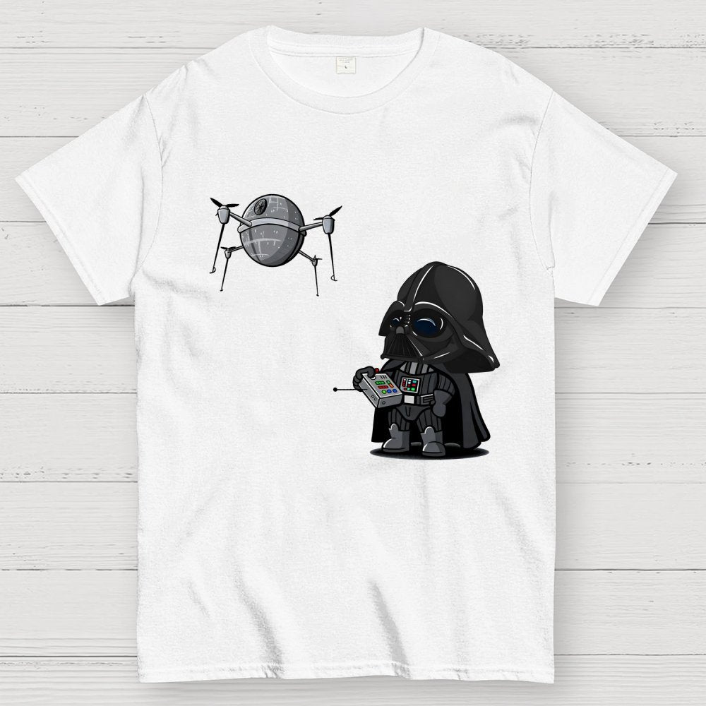 Cute Das plays with drones Geek T-Shirt