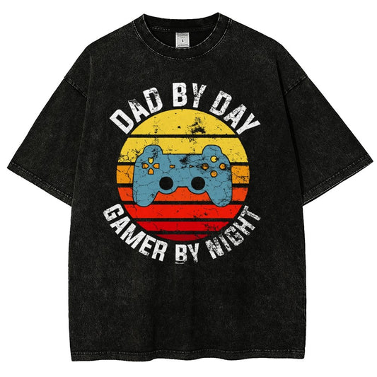 Dad By Day Gamer By Night Vintage Retro Vintage Distressed T-shirt