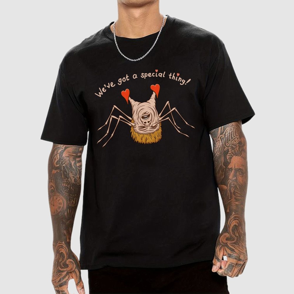 A Special Thing - Horror Valentine Geek T-Shirt