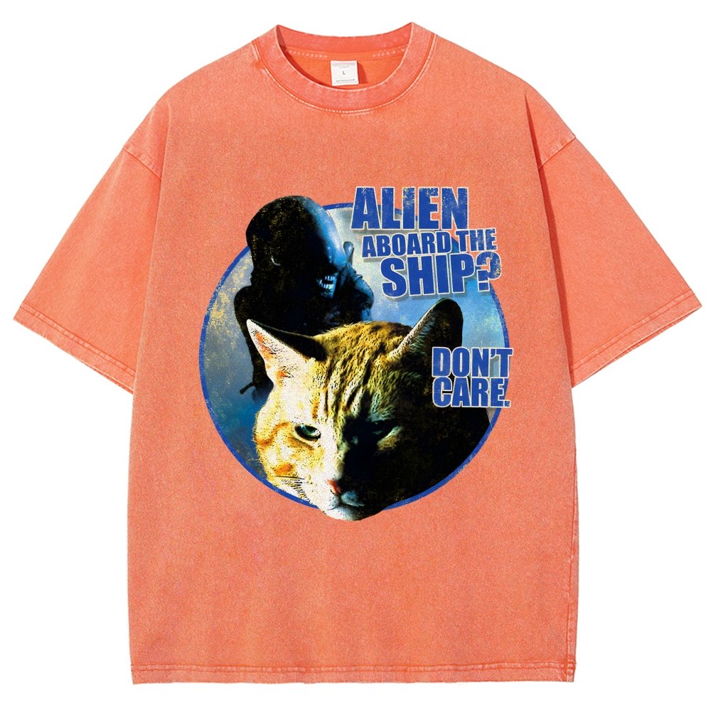 Top Cat Alien Aboard The Ship Don’t Care  Vintage Distressed T-shirt