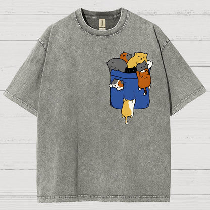 Pocket Cat Funny Vintage Distressed T-shirt