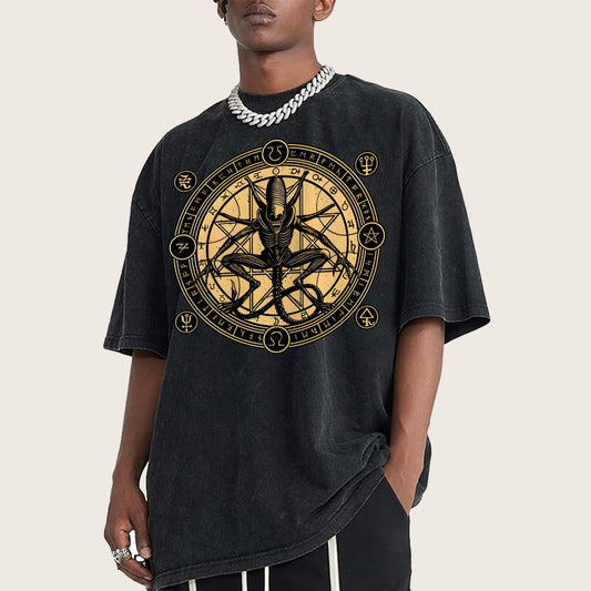Creation Vintage Distressed T-shirt