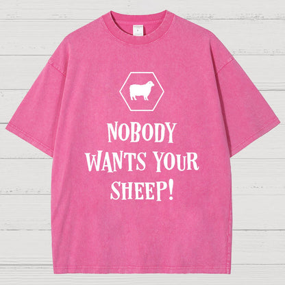 Nobody Wants Your Sheep Funny Boardgames Geek Vintage Distressed T-shirt