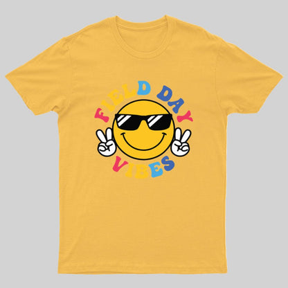 Field Day Vibes Geeky T-Shirt