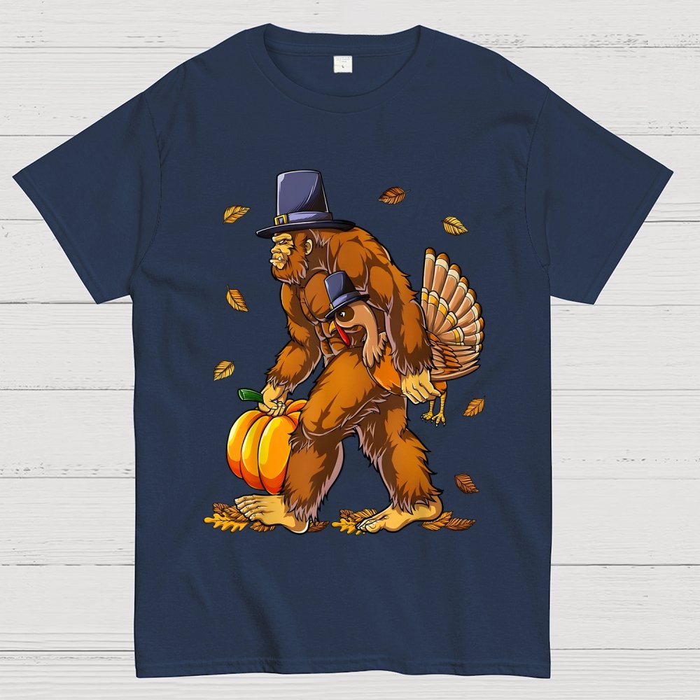 Bigfoot Turkey Pumpkin Thanksgiving Sasquatch Geek T-Shirt