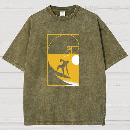 Golden Spiral Wave Geek Vintage Distressed T-shirt