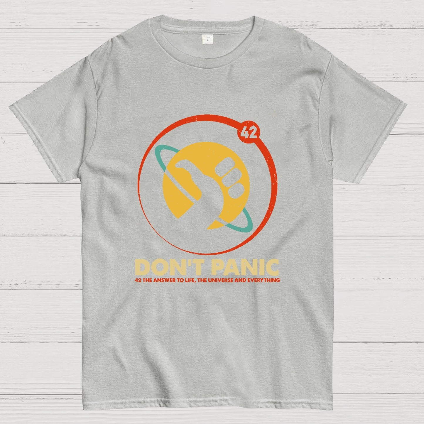 42 Answer to Life Universe Everything Don't Panic Geek T-Shirt