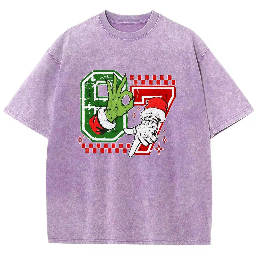Six Seven 6 7 Christmas Vintage Distressed T-shirt