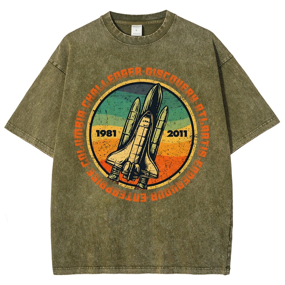Through Hardship To The Stars Vintage Distressed T-shirt