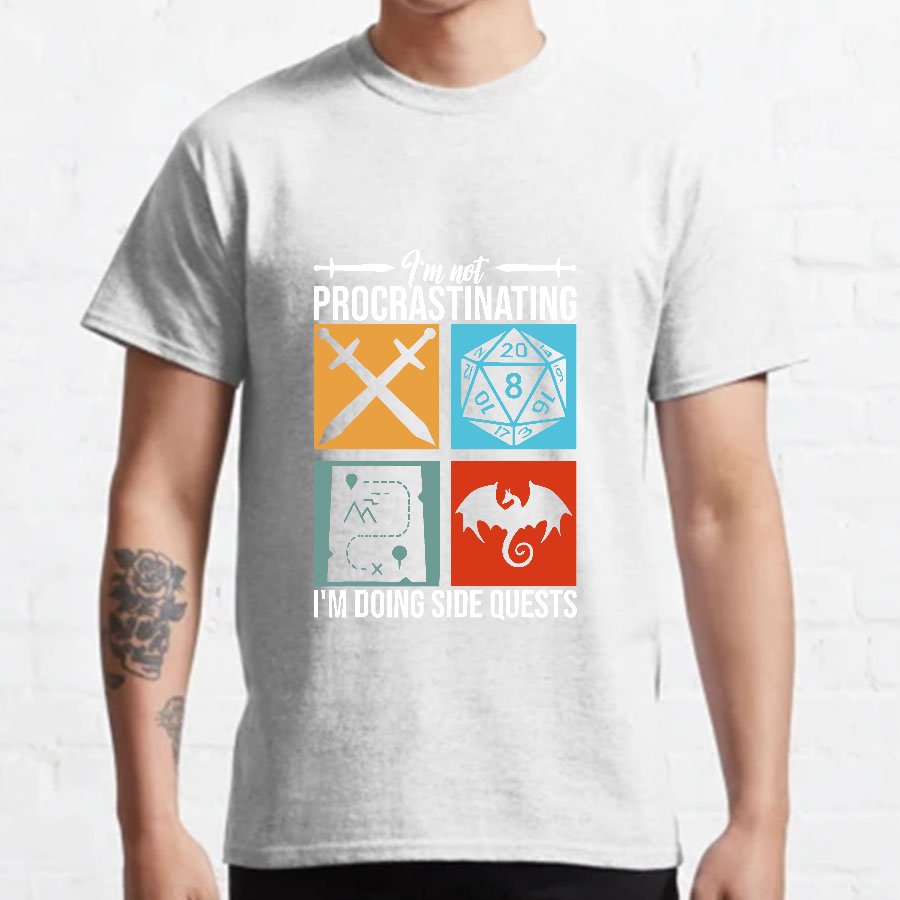 I'm Not Procrastinating I'm Doing Side Quests Geeky T-Shirt