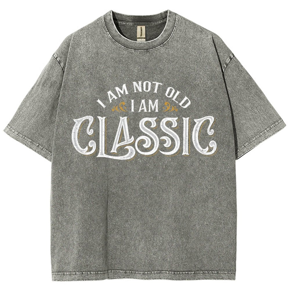I Am Classic Vintage Distressed T-shirt