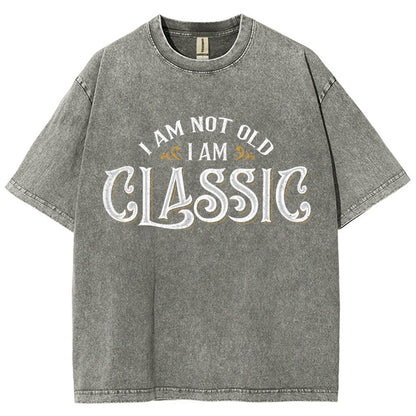 I Am Classic Vintage Distressed T-shirt