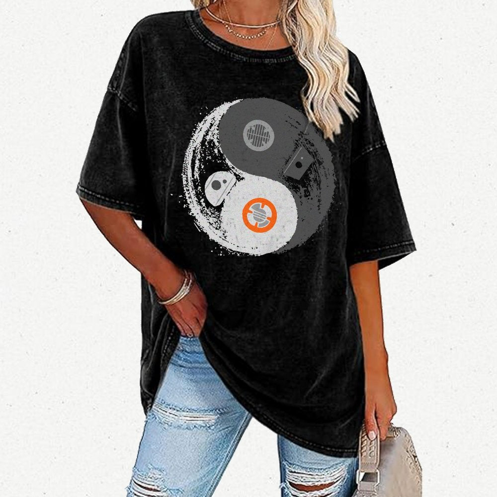 Robot Balance Vintage Distressed T-shirt
