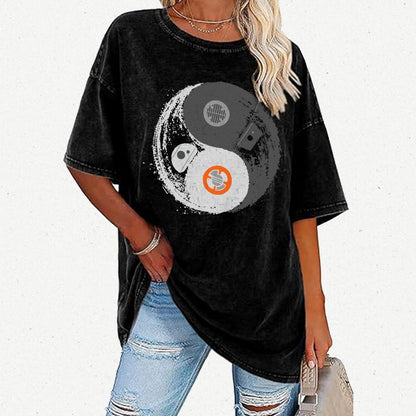 Robot Balance Vintage Distressed T-shirt