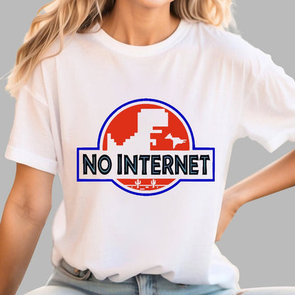 No Internet！ Geeky T-Shirt