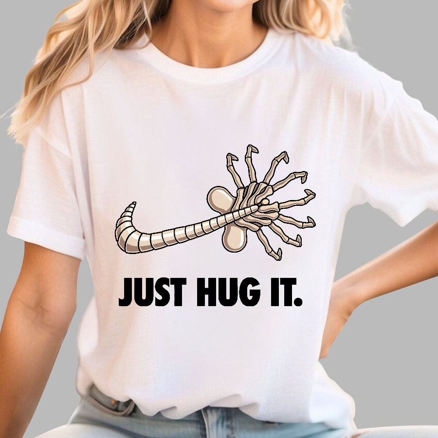 Just hug it Geek T-Shirt