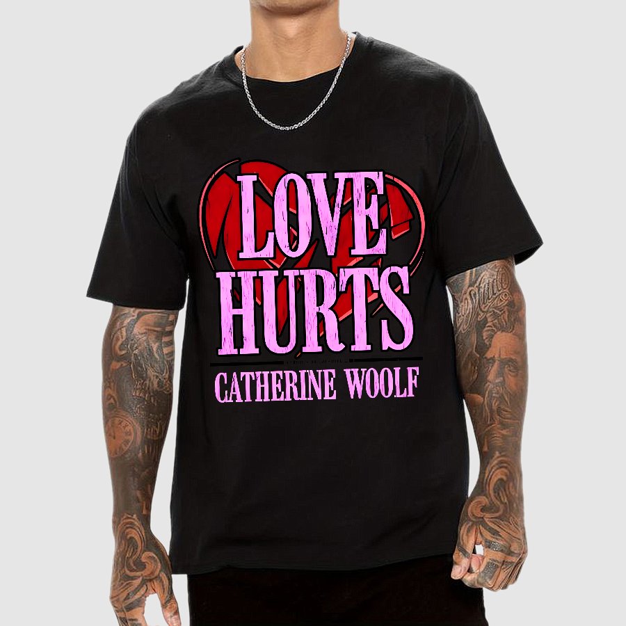 Love Hurts Geek T-Shirt