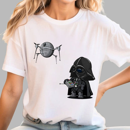 Cute Das plays with drones Geek T-Shirt