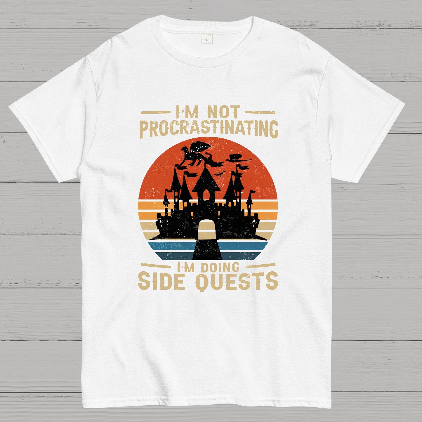 I'm Not Procrastinating I'm Doing Side Quests Geeky T-Shirt