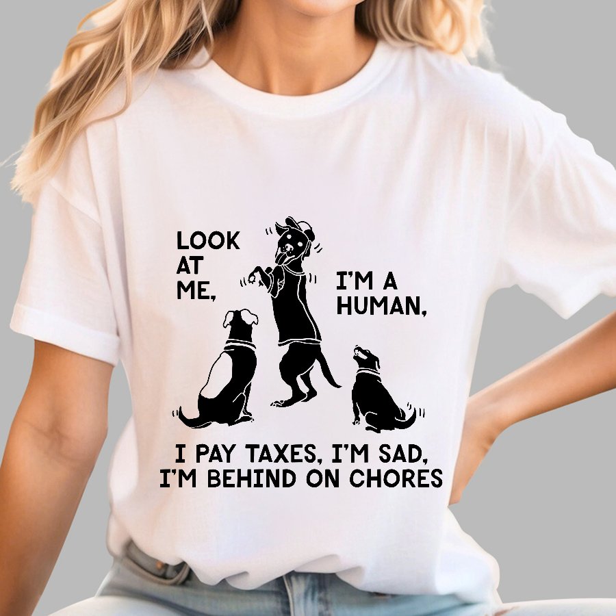 Dog Mocks Humans Geek T-Shirt