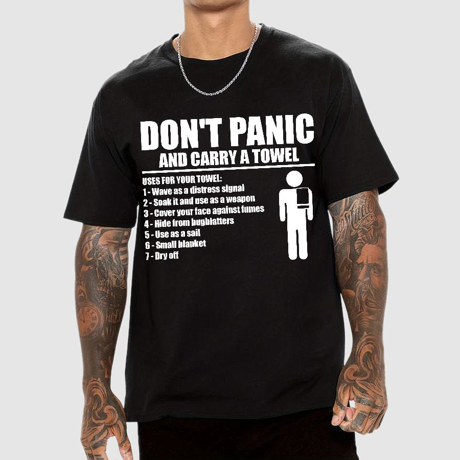 Don't Panic And Carry A Towel Geek T-Shirt