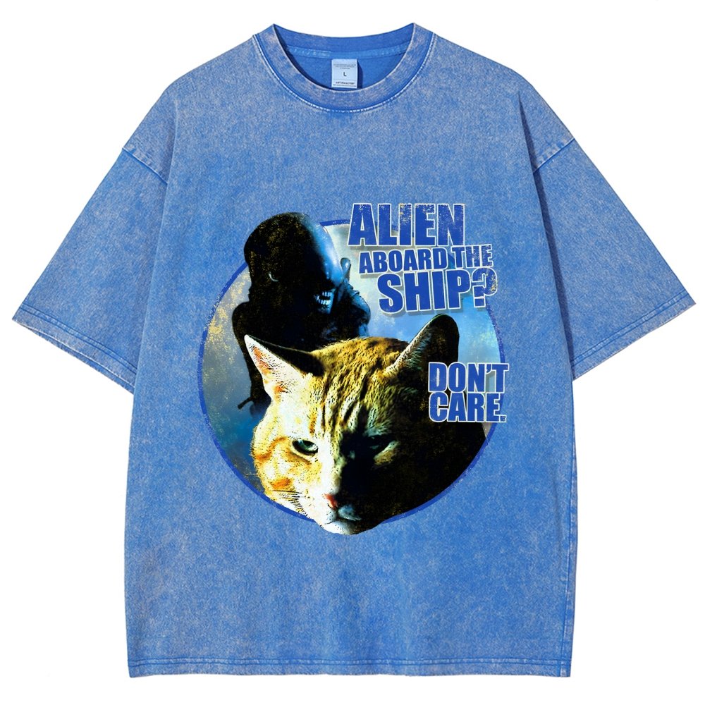 Top Cat Alien Aboard The Ship Don’t Care  Vintage Distressed T-shirt