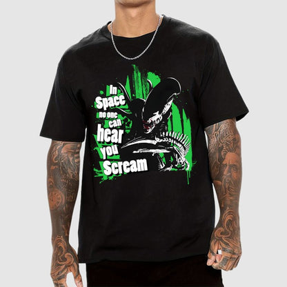 In Space No One Can Hear You Scream Geek T-Shirt
