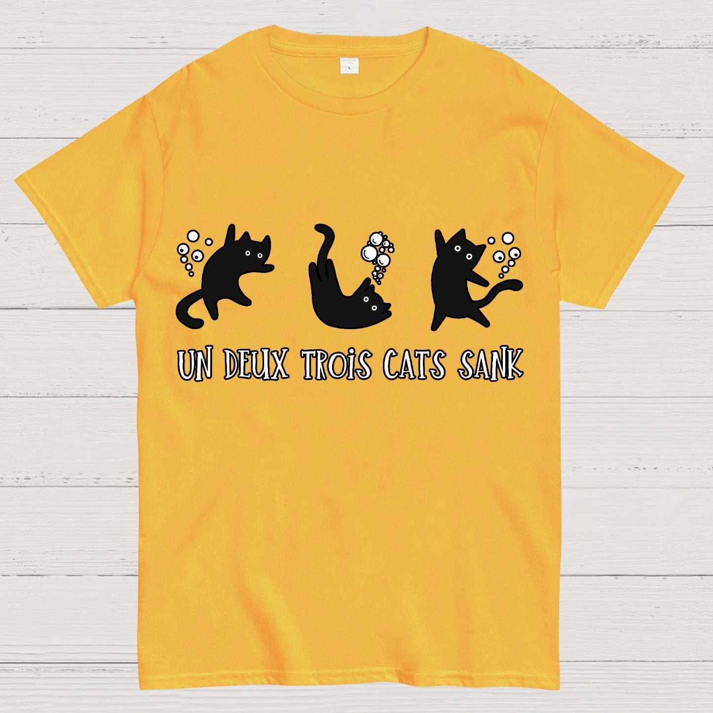 Un Deux Trois Cats Sank Geek T-Shirt