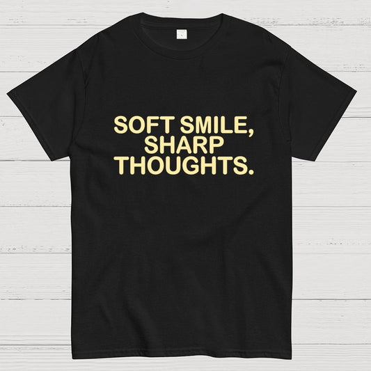 Soft Smile, Sharp Thoughts. Geek T-Shirt
