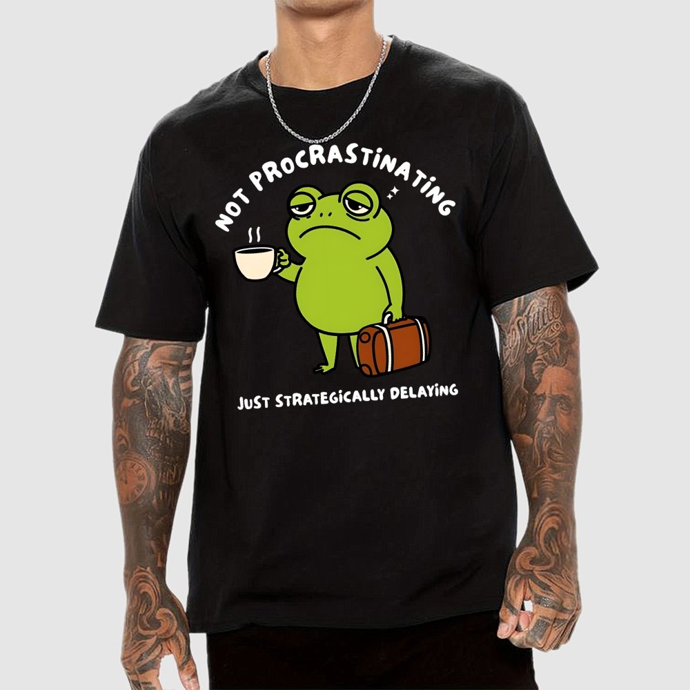 Not Procrastinating Geek T-Shirt