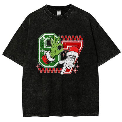 Six Seven 6 7 Christmas Vintage Distressed T-shirt