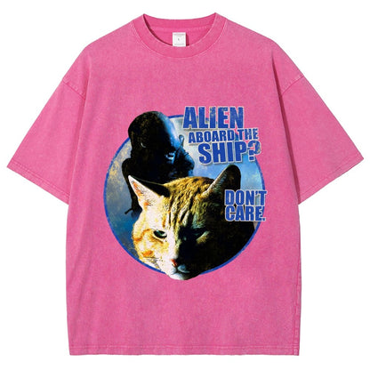 Top Cat Alien Aboard The Ship Don’t Care  Vintage Distressed T-shirt