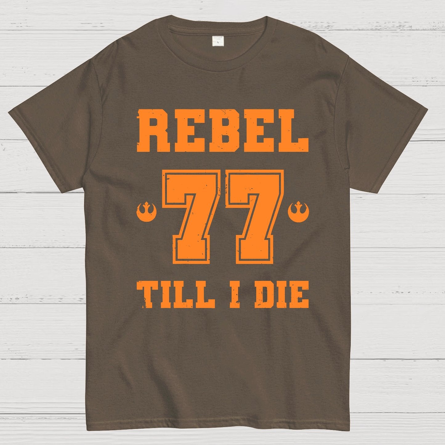 Outlaw Till I Die Geek T-Shirt