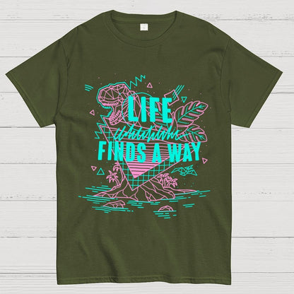 Life finds a way Unisex Geek T-Shirt