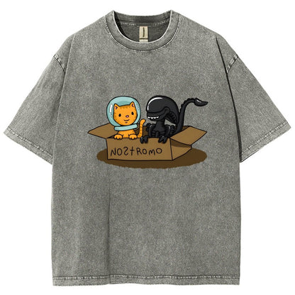 Jonesy And Mysterious Creature In A Box Vintage Distressed T-shirt