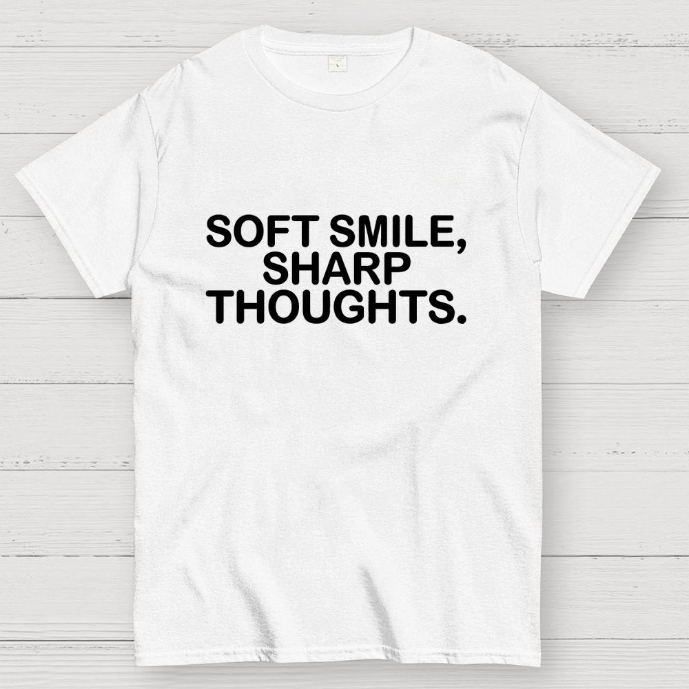 Soft Smile, Sharp Thoughts. Geek T-Shirt