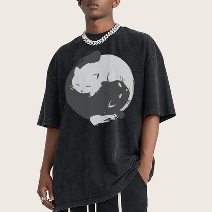 Yin-yang Cat Vintage Distressed T-shirt