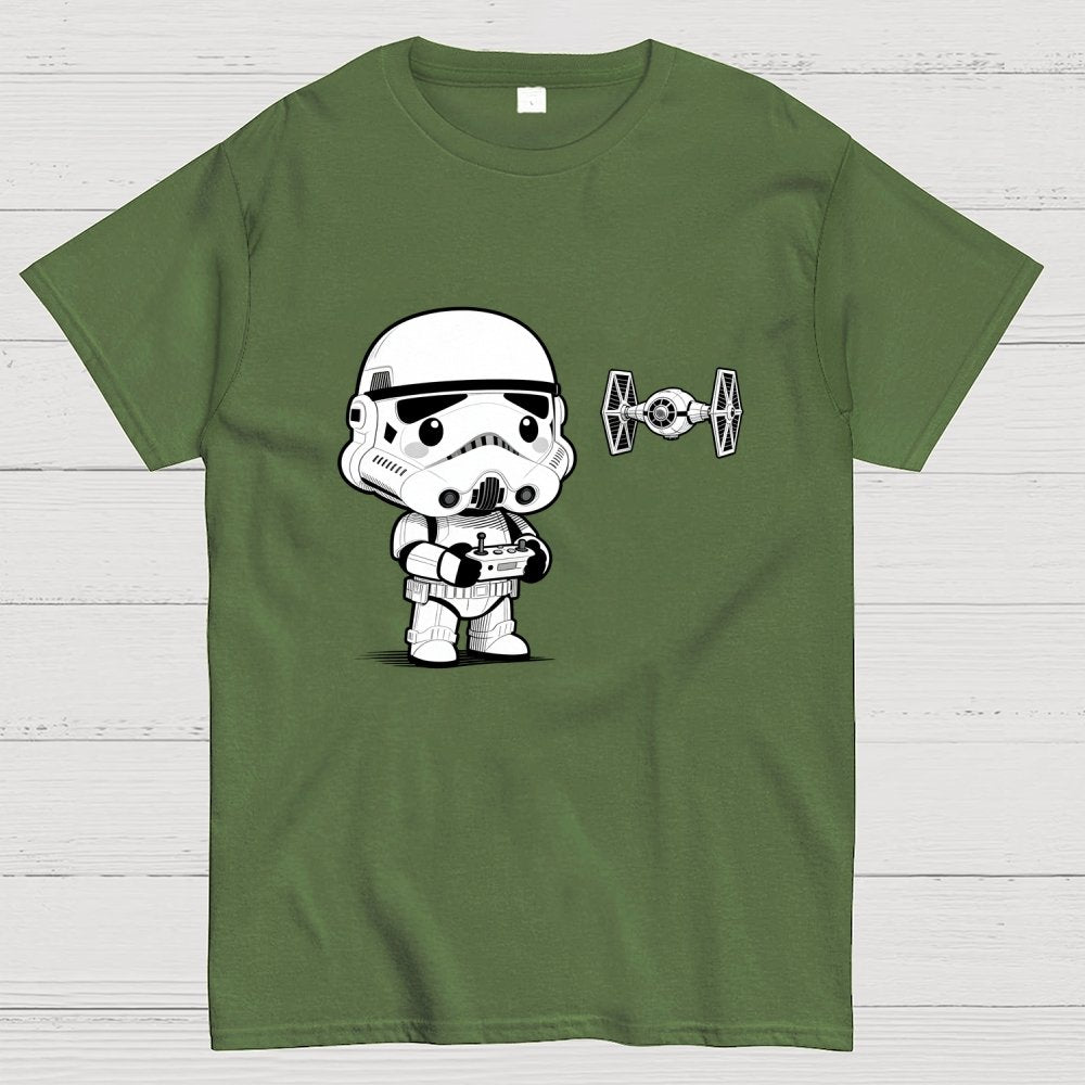Soldiers learn to operate drones Geek T-Shirt