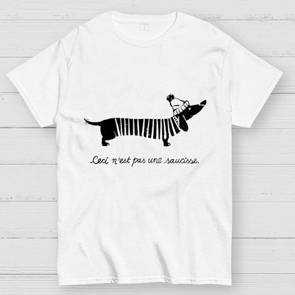 Ceci n'est pas une saucisse Geek T-Shirt