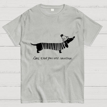 Ceci n'est pas une saucisse Geek T-Shirt