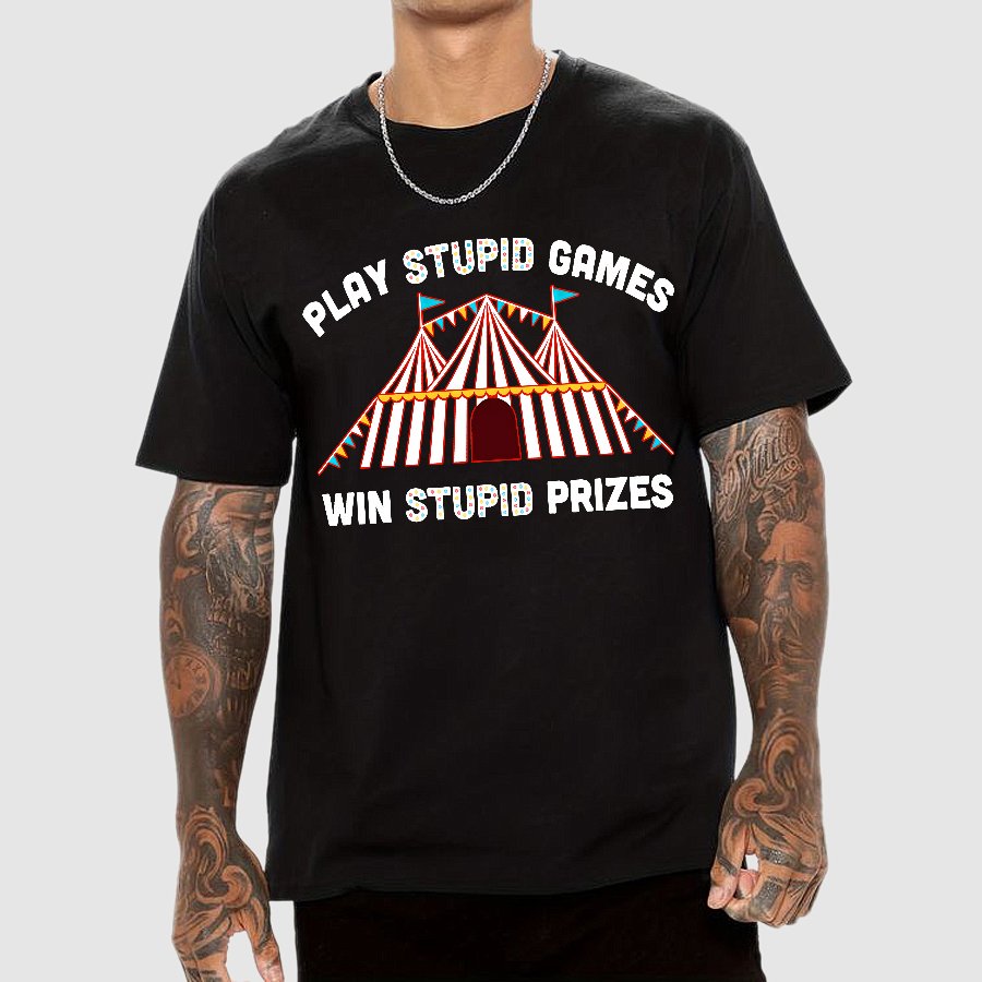 Play Stupid Games Geek T-Shirt